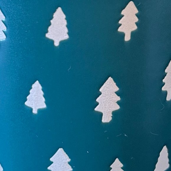 ECCOLO World Traveler Dark Green Stoneware Mug w/ Incised  White Christmas Trees - Picture 4 of 7